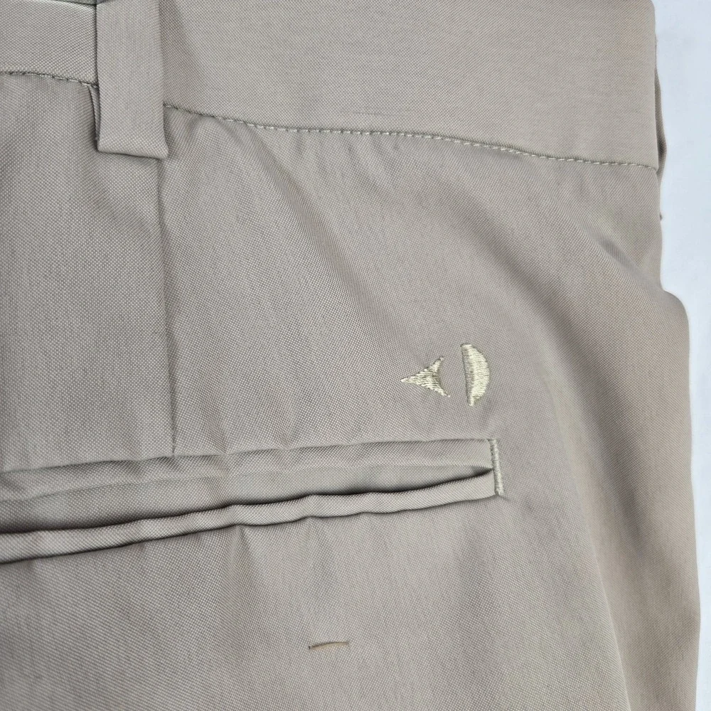 Grand Slam Golf Shorts Mens 42 Tan Athleisure Neutral Preppy Academia Cargo